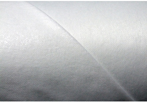 Interlining with adhesive, color White 40 gr/m2 Interlining with adhesive, color White 40 gr/m2