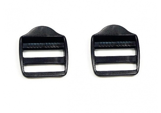 Plastové průvleky šíře 25 mm  P černý