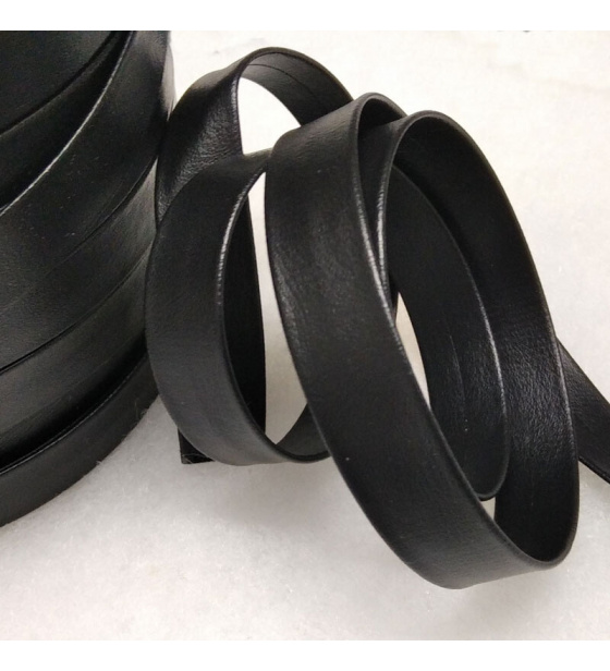 Oblique leather strip 10 mm color black 332