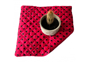 Seat Cushion 40x40x2cm Dot Black on Red