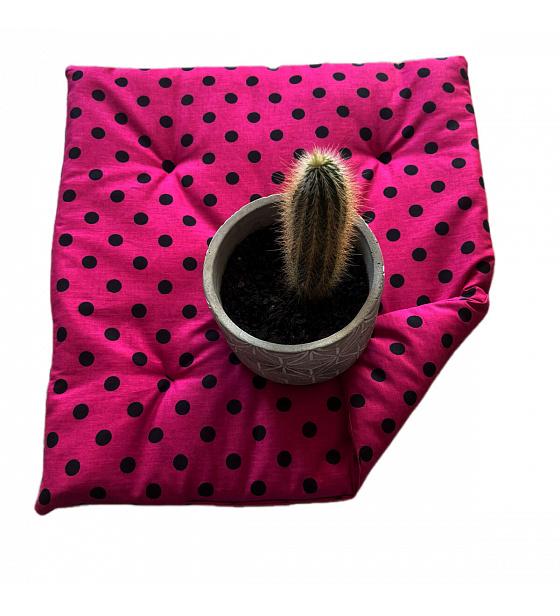 Seat cushion 40x40x2cm Black Dot on Amaranth